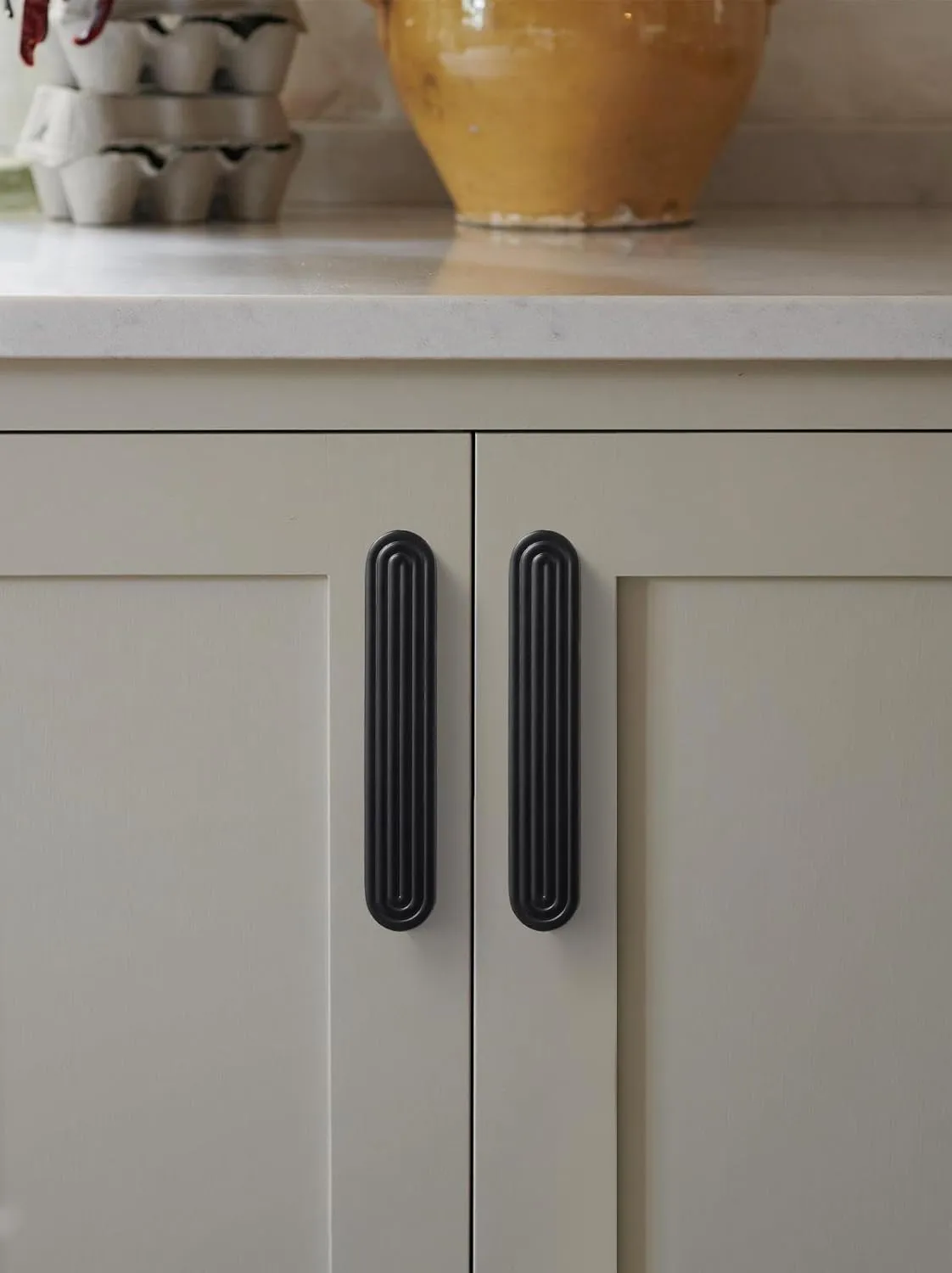 2 Pack Black Cabinet Pulls 5" Hole Center Drawer Pulls Circle Bathroom Dresser Handles Hardware Zinc Alloy