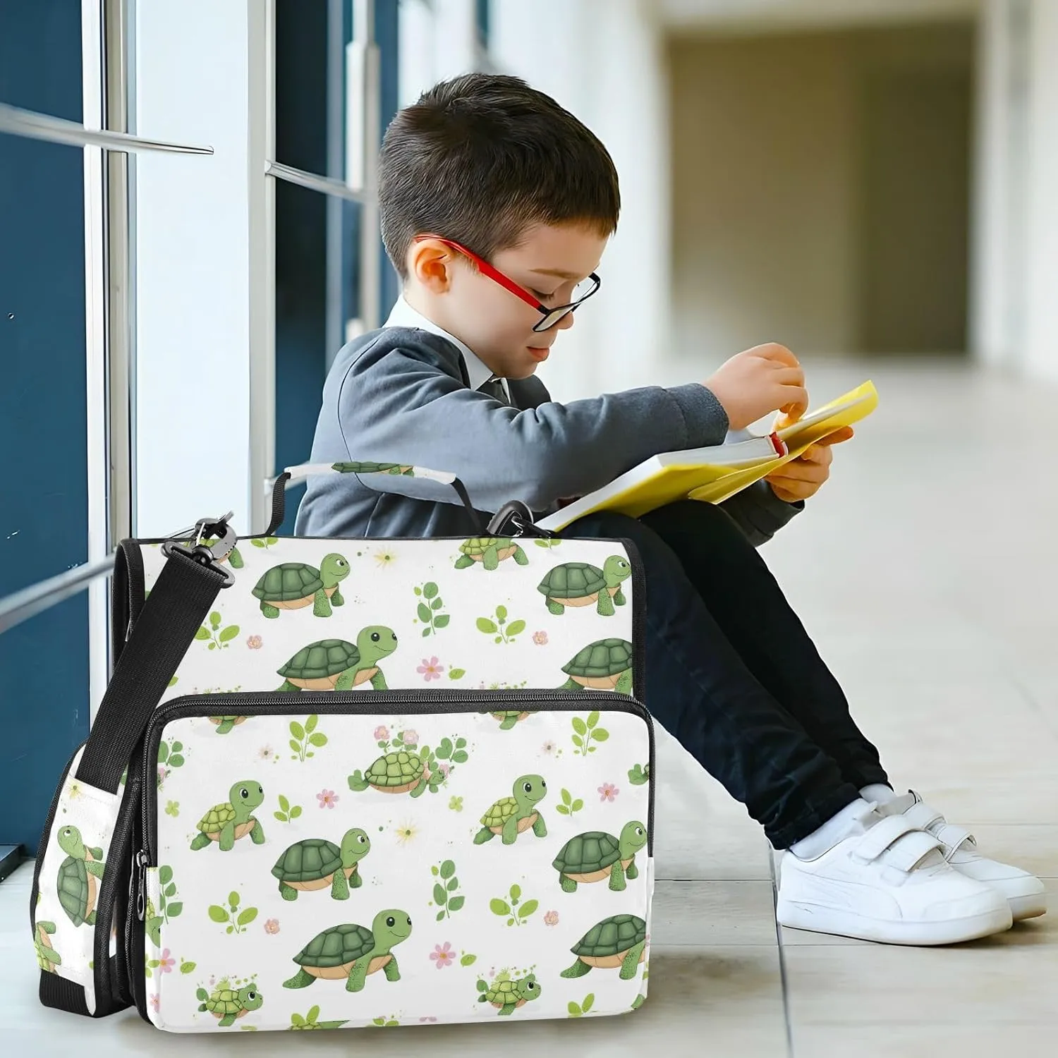 3 Rings 1.5 inch Binder Organizer with Shoulder Strap Laege Capacity Portable Home Travel Safe Storage Bag for School/Office Cartoon Cute Turtle