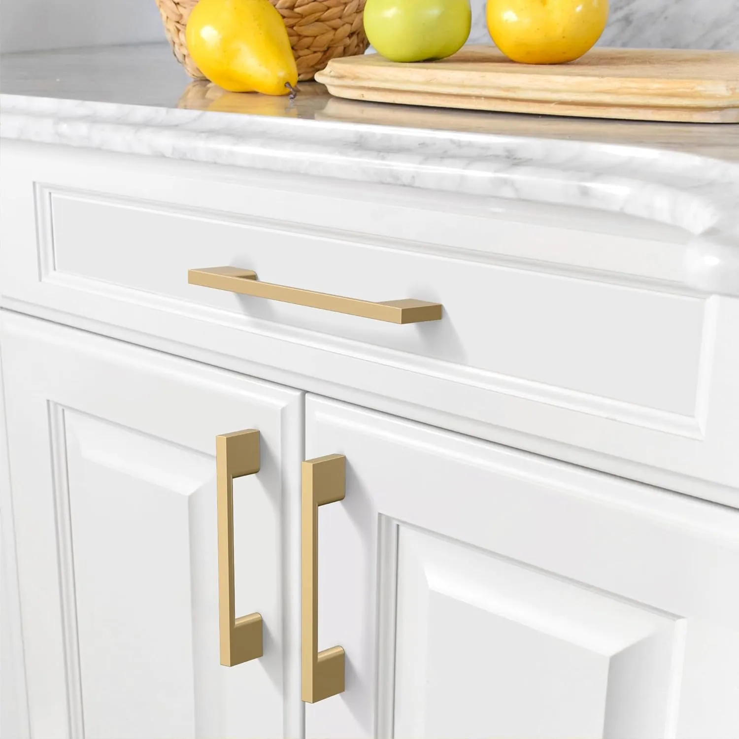Amerdeco 10 Pack Champagne Bronze Cabinet Pulls 5 Inch(128MM) Hole Centers Kitchen Cabinet Handles Cabinet Hardware Kitchen Handles for Cabinets Cupboard Handles Drawer Pulls ZH0060