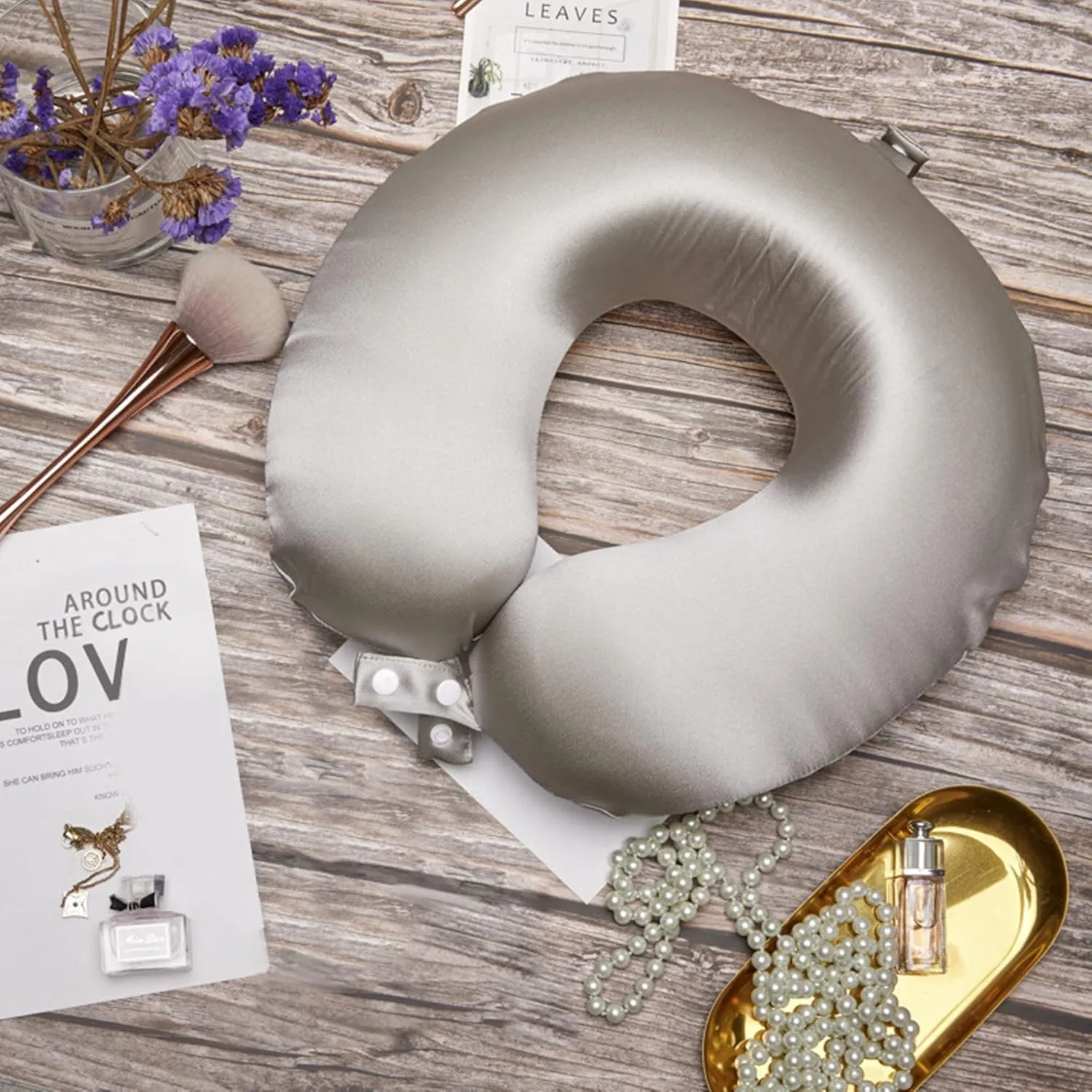 Anti Wrinkle 100% Mulberry Silk Neck Pillow for Travel 22 Momme Real Silk Travel Pillow for Pain Relief Sleeping, Pure Organic Silk Airplane Pillow, Travel Essentials for Women Made in USA