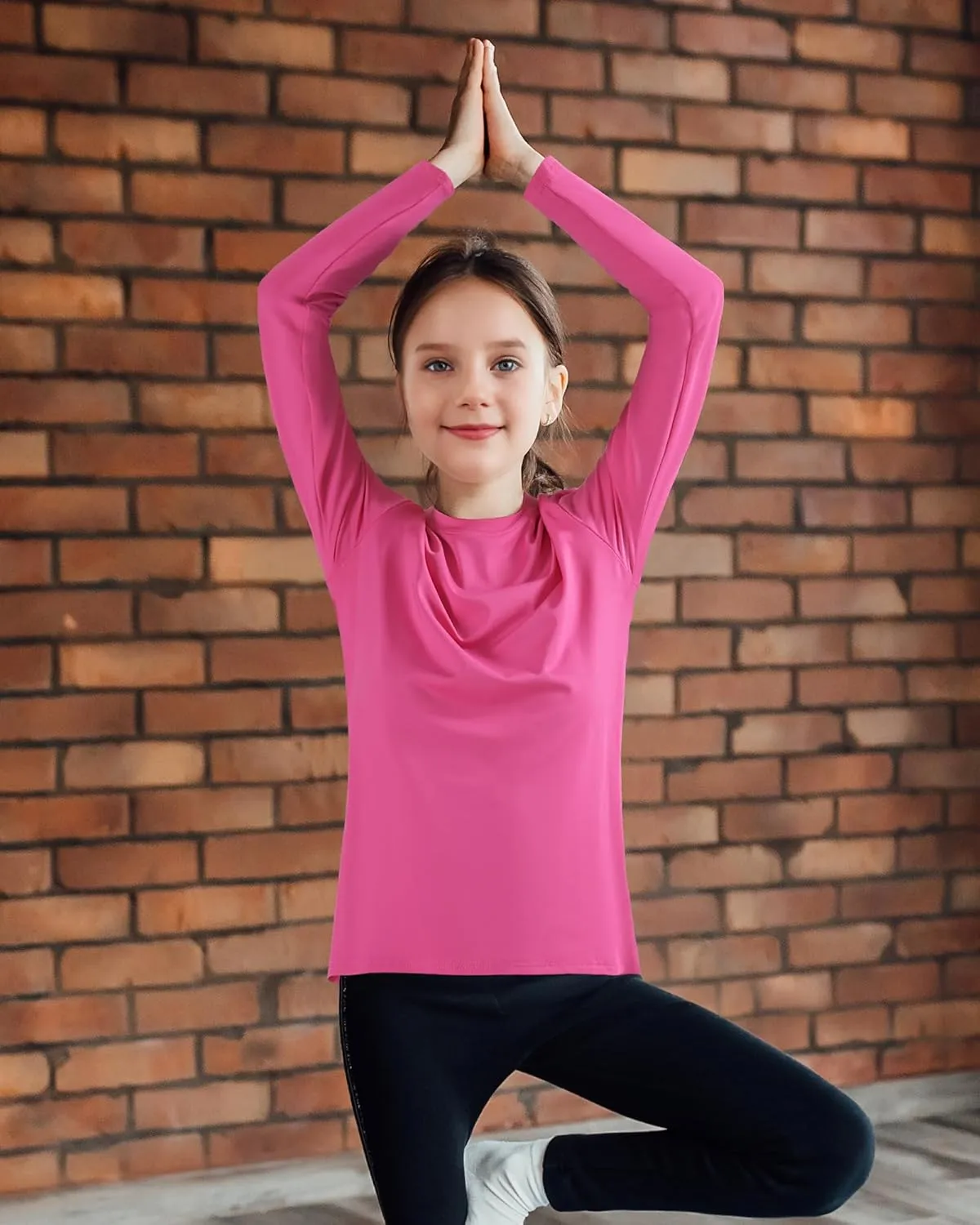 Auranso Girls Long Sleeve Shirts 3 Pack Quick Dry Athletic Tops Active Shirts for Girls