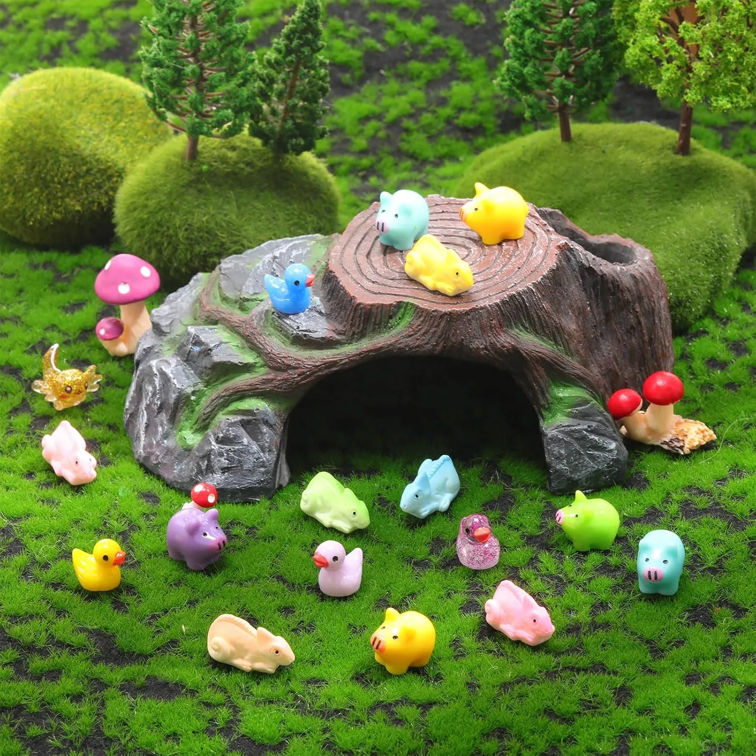 Barydat 200 Pcs Mini Resin Animals Figures Small Variety Animals to Hide Tiny Duck Axolotl Lizard Pig Mushroom Figures for Christmas Easter Gifts Landscape Game Garden Decorations Garden Crafts