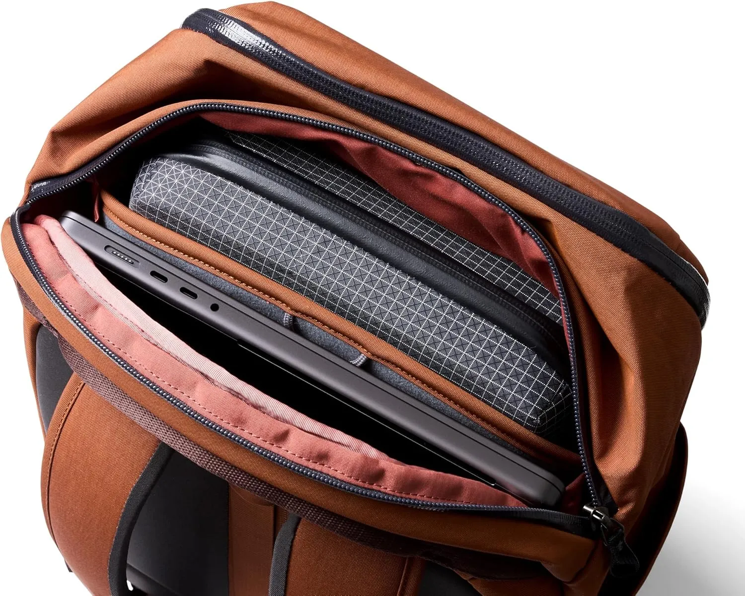 Bellroy Transit Workpack (26 liters, laptops up to 16”, tech accessories, gym gear, shoes, water bottle, daily essentials) - Bronze