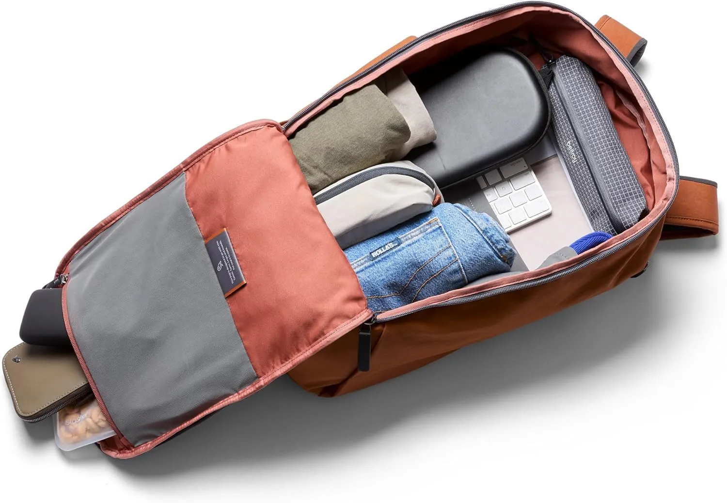 Bellroy Transit Workpack (26 liters, laptops up to 16”, tech accessories, gym gear, shoes, water bottle, daily essentials) - Bronze