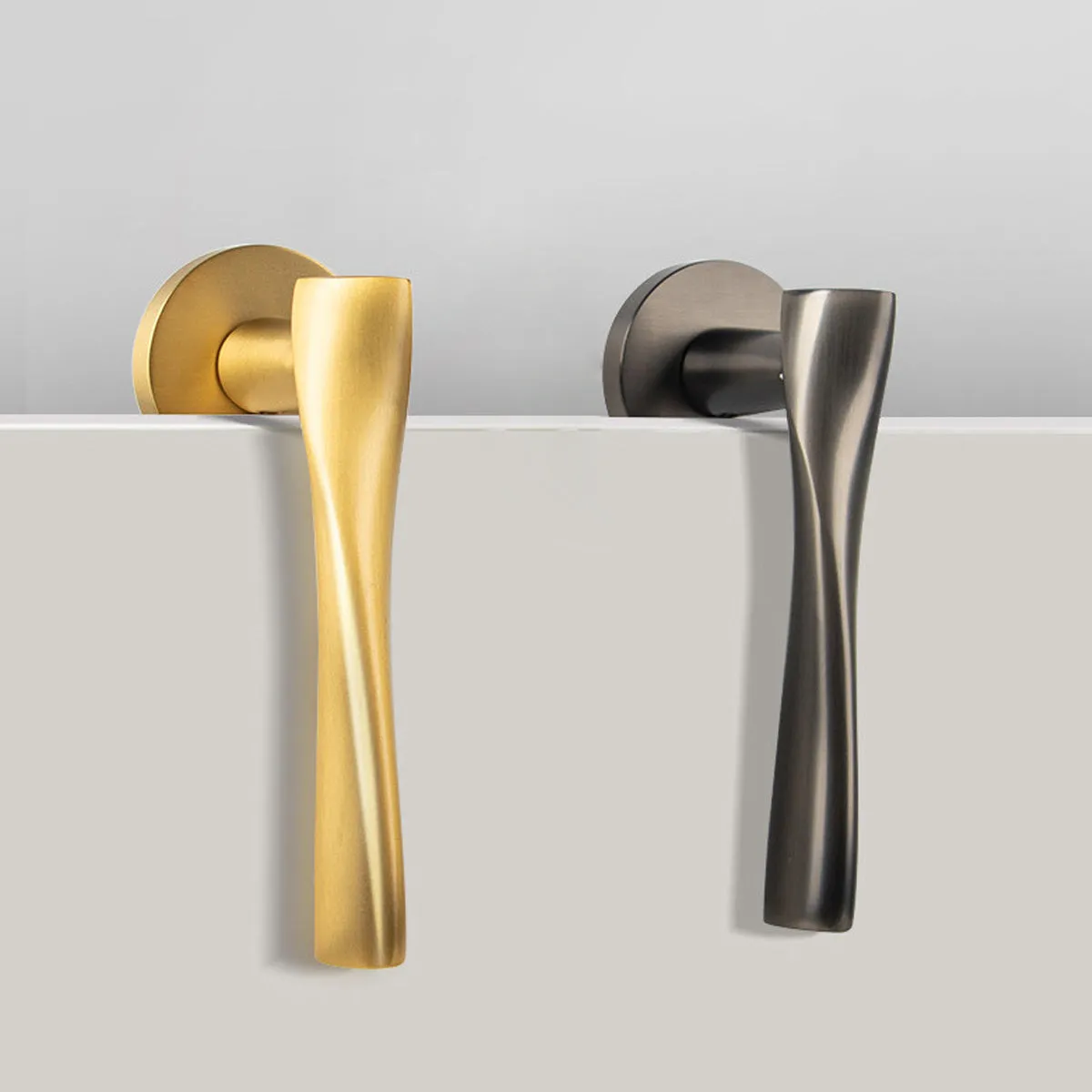 Brass Door Handles for Interior Doors – Passage & Privacy Lever Door Handle Galaxy Grey