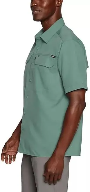 Eddie Bauer Men’s UPF 50 Sun Protection Short Sleeve Relaxed Fit Woven Tech Shirt