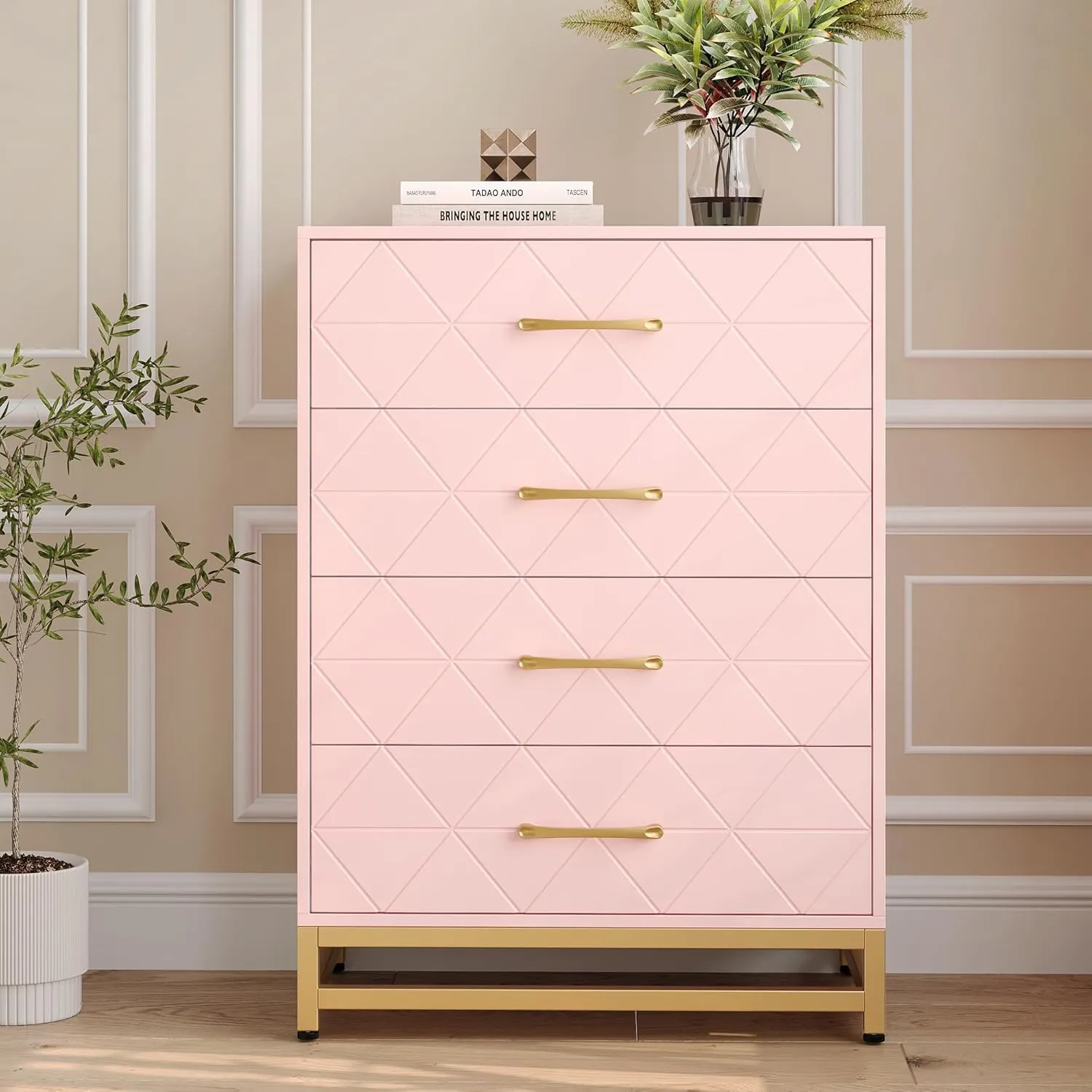 GAOMON Dresser for Bedroom with 4 Drawer, Modern Dressers Chest of Drawers, with Wide Drawers and Metal Handles, Wood Dressers, Pink