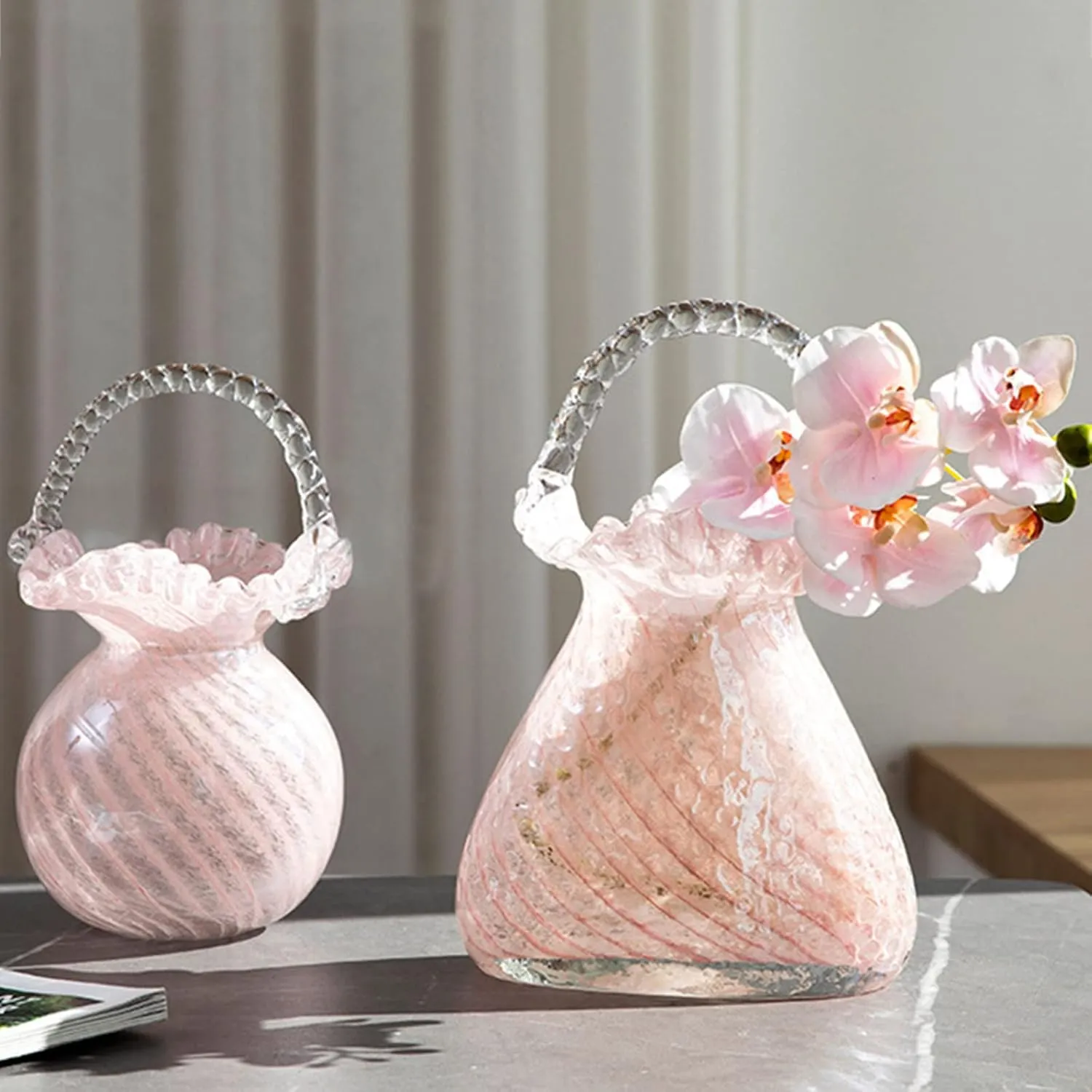 Glass Bag Vase for Flowers Glazed Purse Vase Handbag Shape Flower Vase Translucent Basket Vase Totebag Vase with Handles for Home Living Room Decor(Pink L)