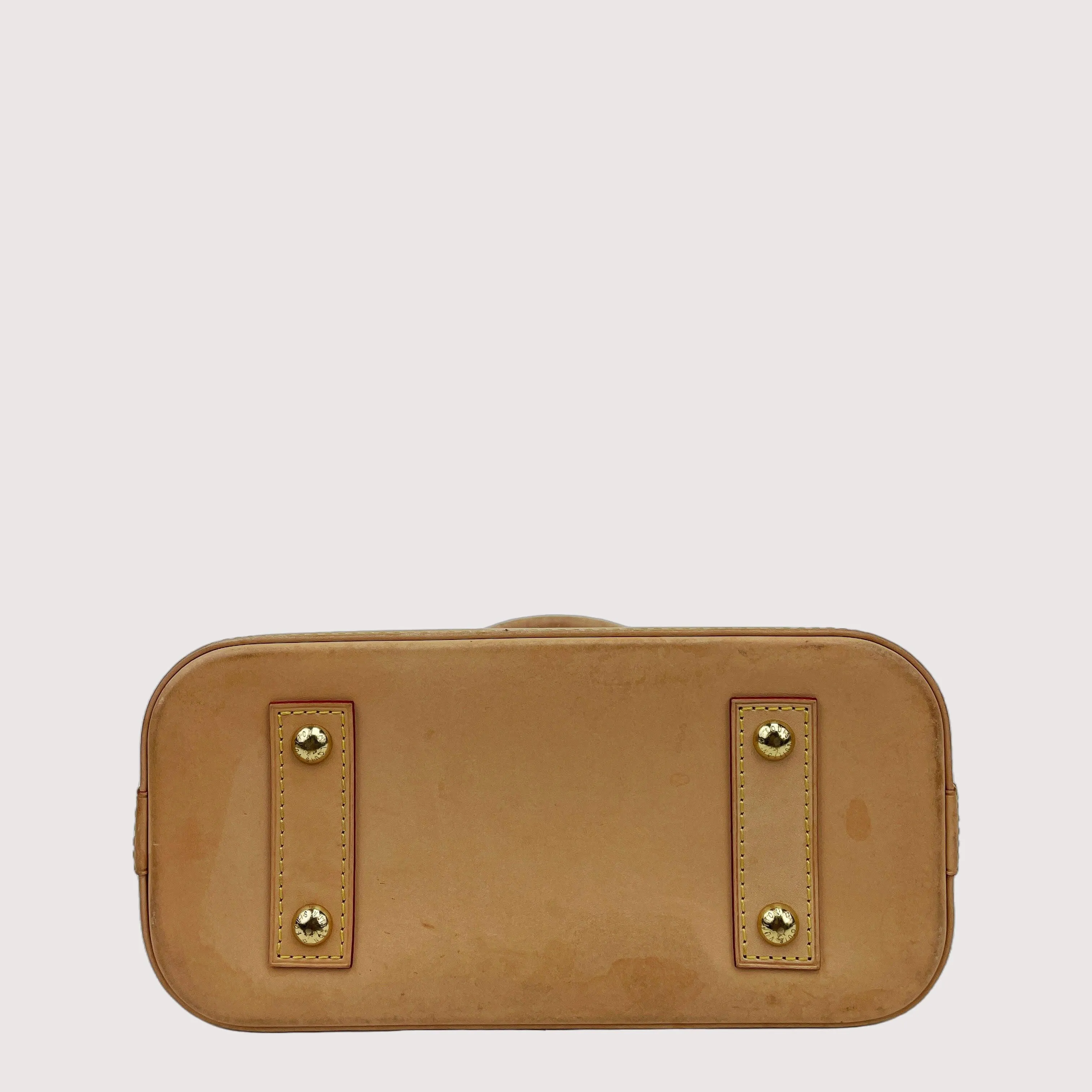 LOUIS VUITTON Monogram Alma BB Shoulderbag