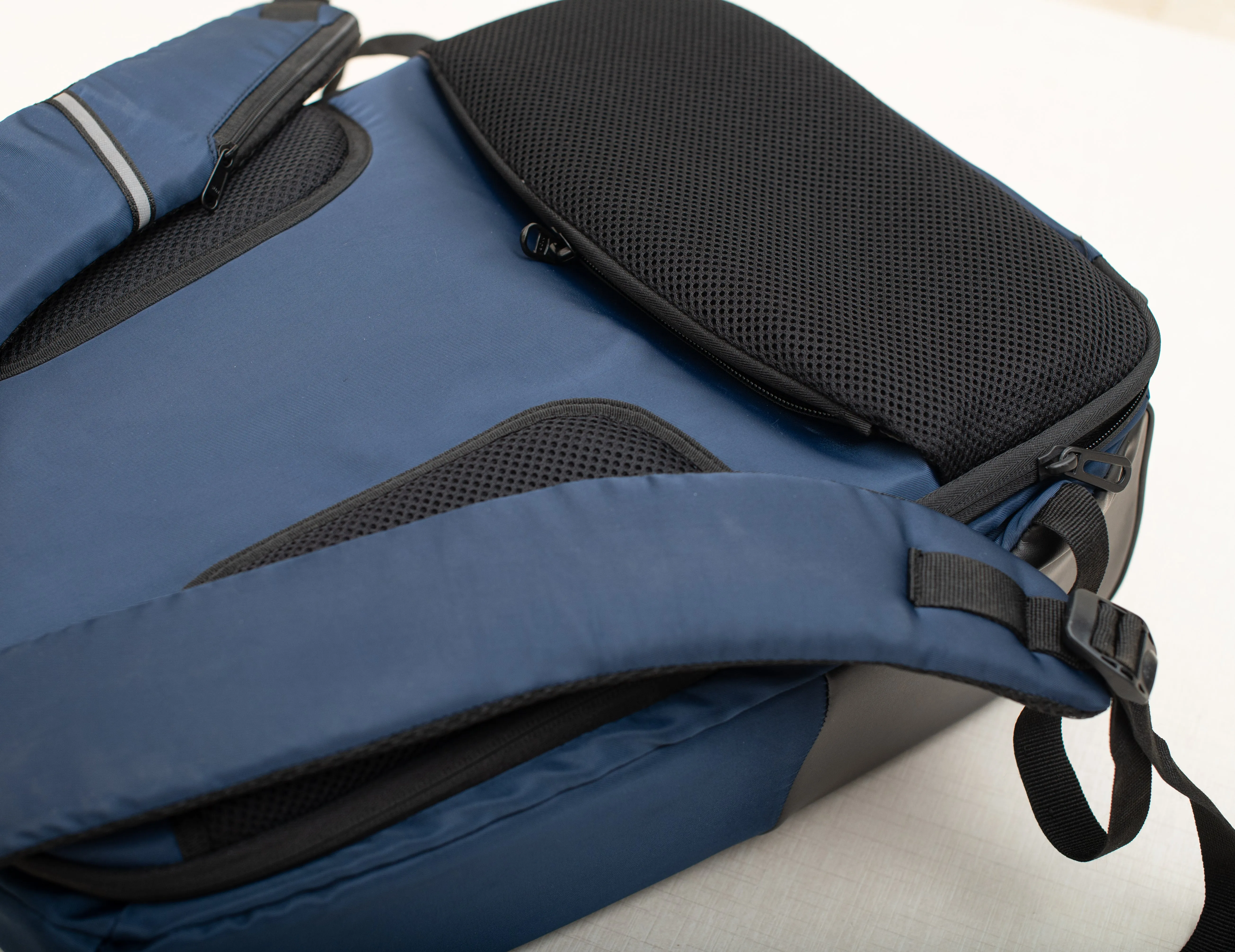 Oblique Raven Laptop Antitheft Backpack: 1N