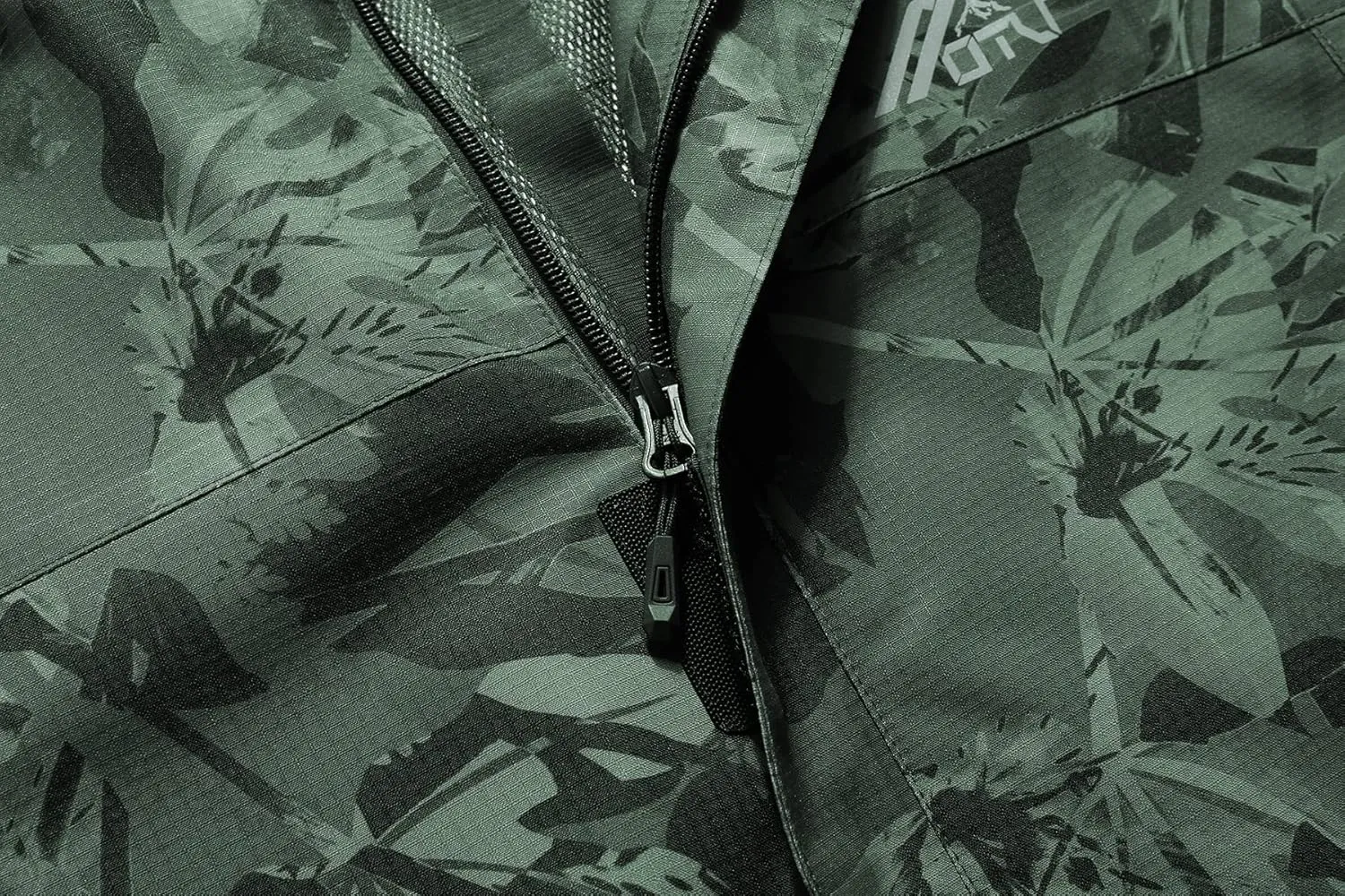 OTU Men's Lightweight Waterproof Hooded Rain Jacket Outdoor Raincoat Shell Jacket for Hiking Travel