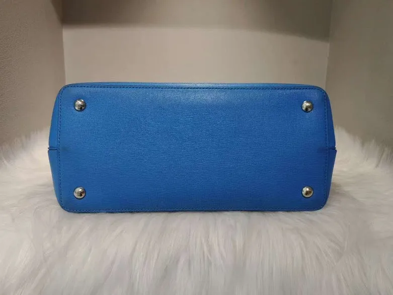 Pre-loved FENDI Peekaboo Blue Leather Satchel Bag