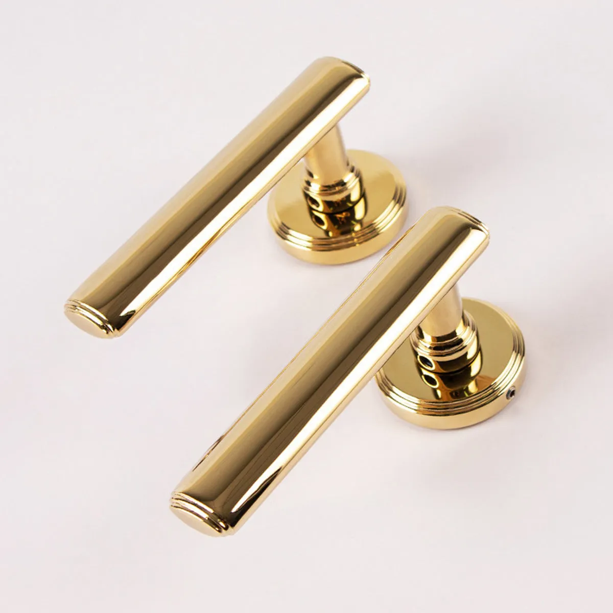 Privacy Door Handles – Stylish, Secure Brushed Brass Lockable Door Handle