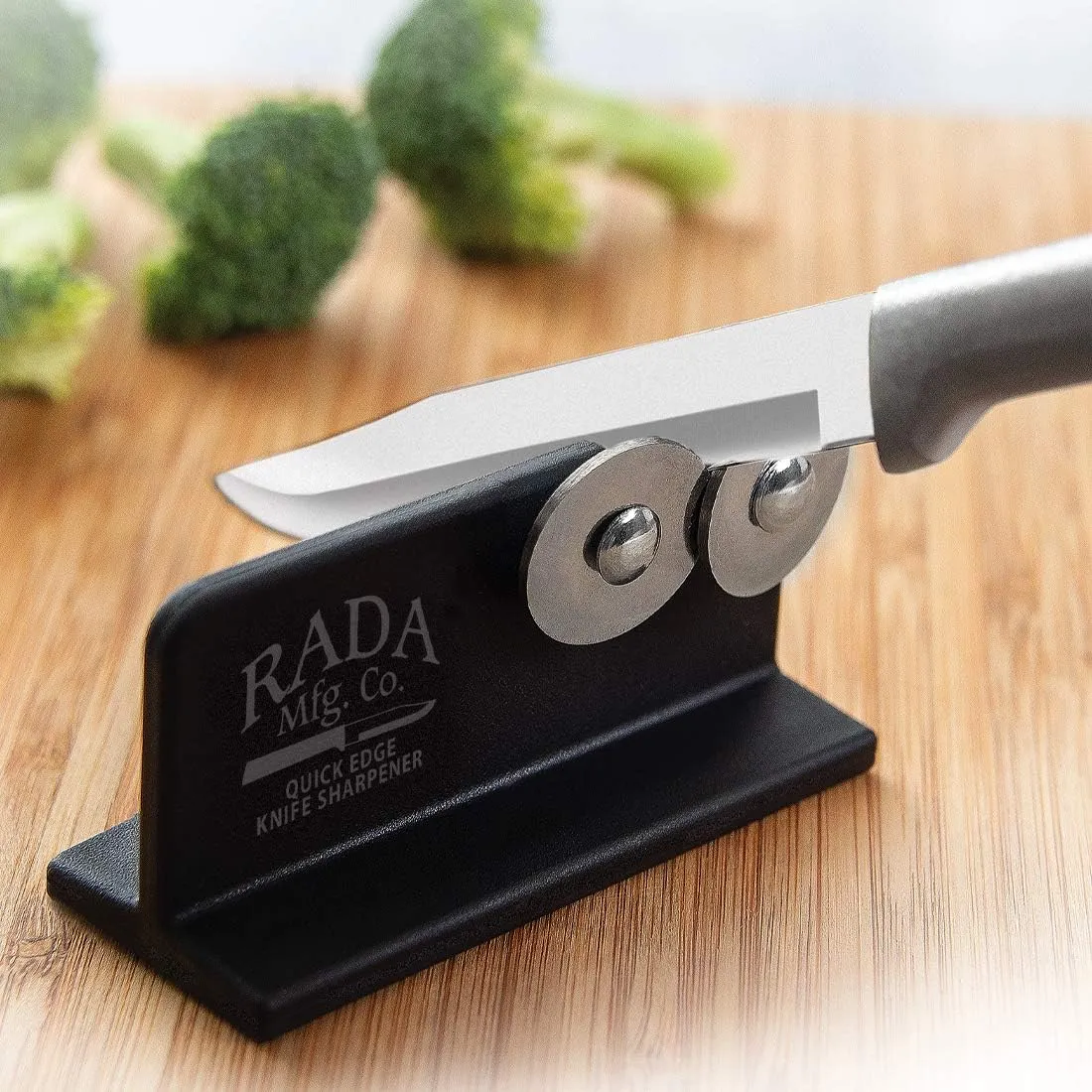 Rada Cutlery 7-piece Starter Knife Gift Set with Quick Edge Sharpener, Silver Handles