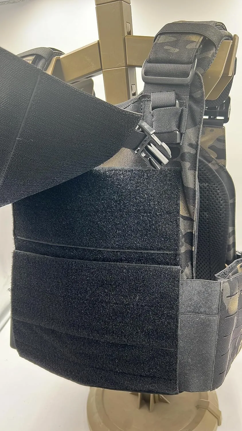 Redemption Crusader 2.0 Molle Quick Release Buckles Vest with Side Cummerbund Pouches and Triple Pouch