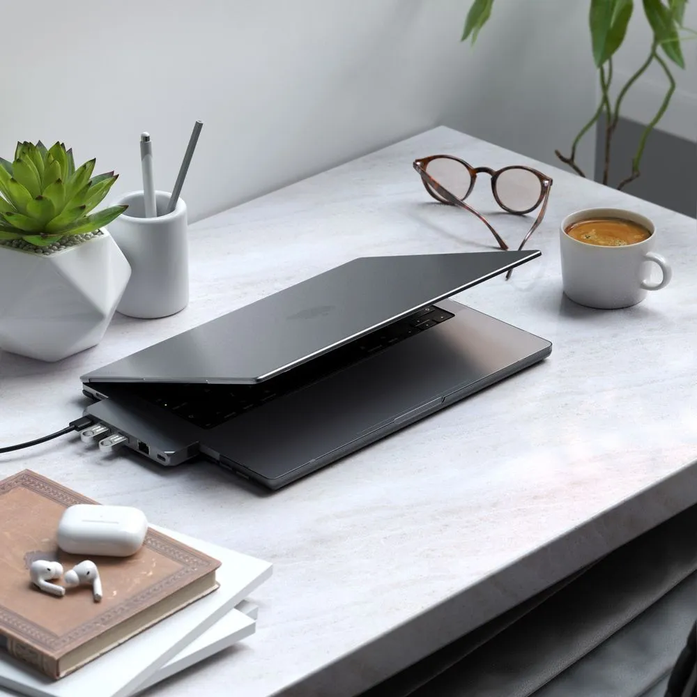 Satechi Eco-Hardshell Case for MacBook Pro 14"