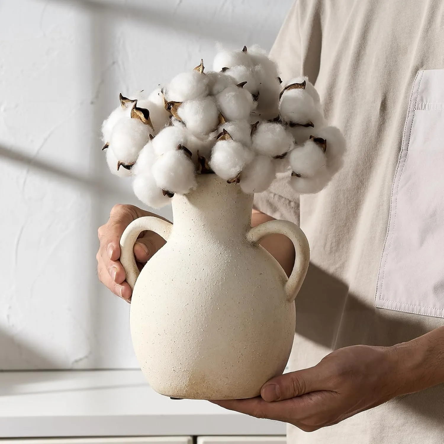 SIDUCAL Rustic Ceramic Farmhouse Flower Vase with 2 Handles, Terracotta Vase, Decorative Pottery Flower for Home Decor, Table, Wedding, Living Room, Shelf Decor, 7.3 Inch, White