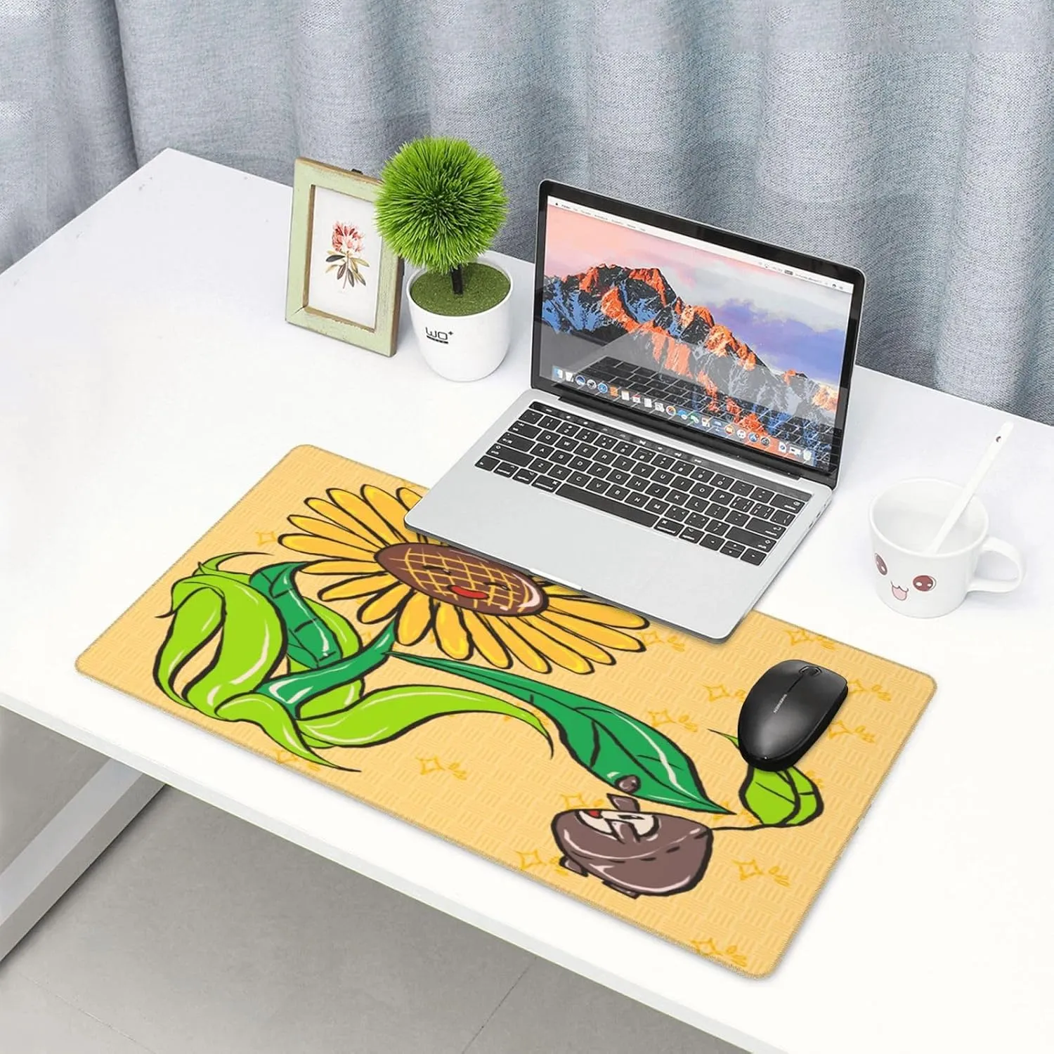 Sunflower Seeds and Sunflowers Non-Slip Desk Pad,Mouse Pad,Waterproof PVC Desk Table Protector, Easy Clean Laptop Desk Writing Mat for Office Work/Home/Decor