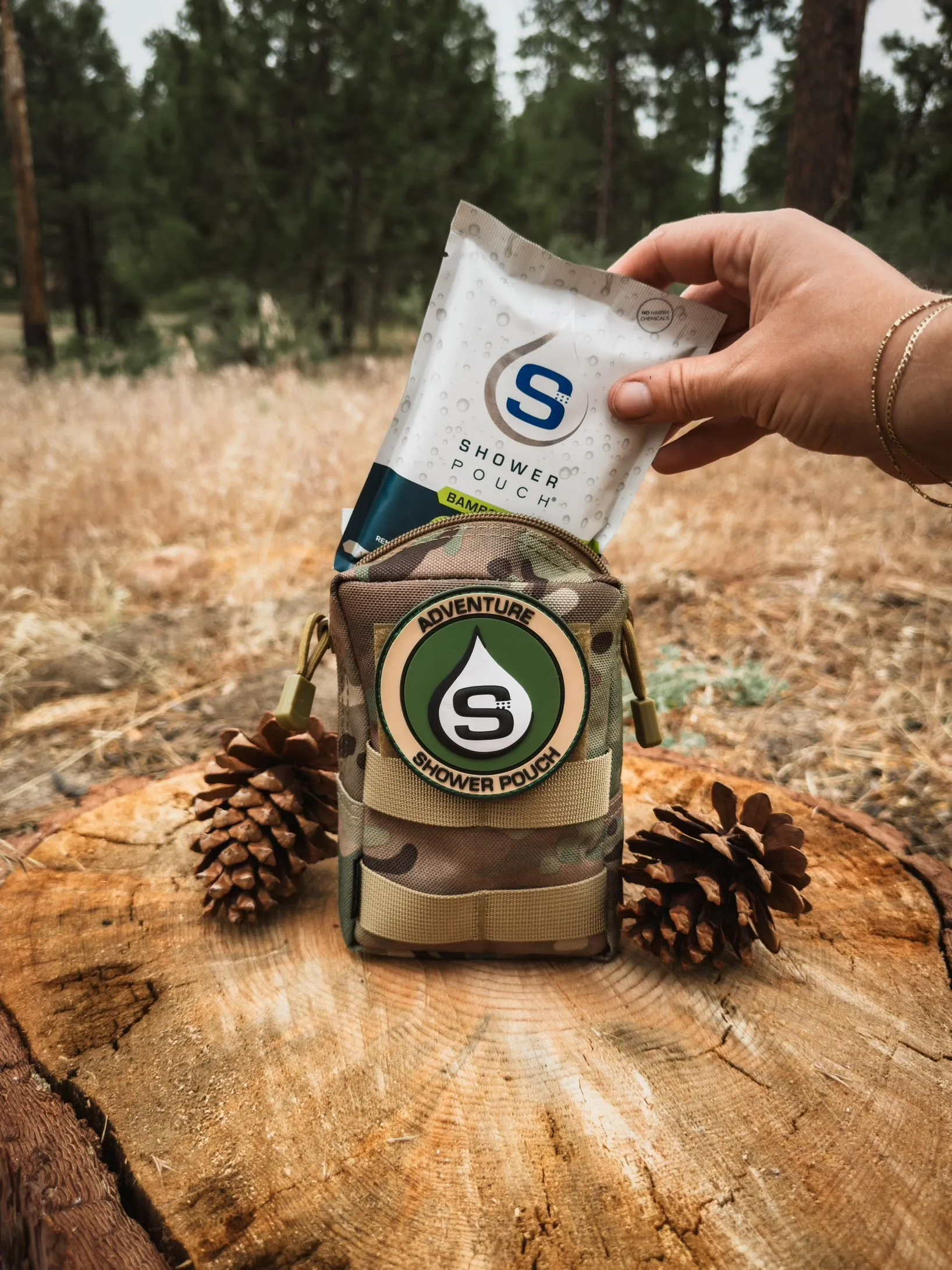 Tactical Molle Zipper Bag   Adventure Sampler Kit: 4 Shower Pouches, 1 Hand Sanitizer (80%), and 1 Deodorant