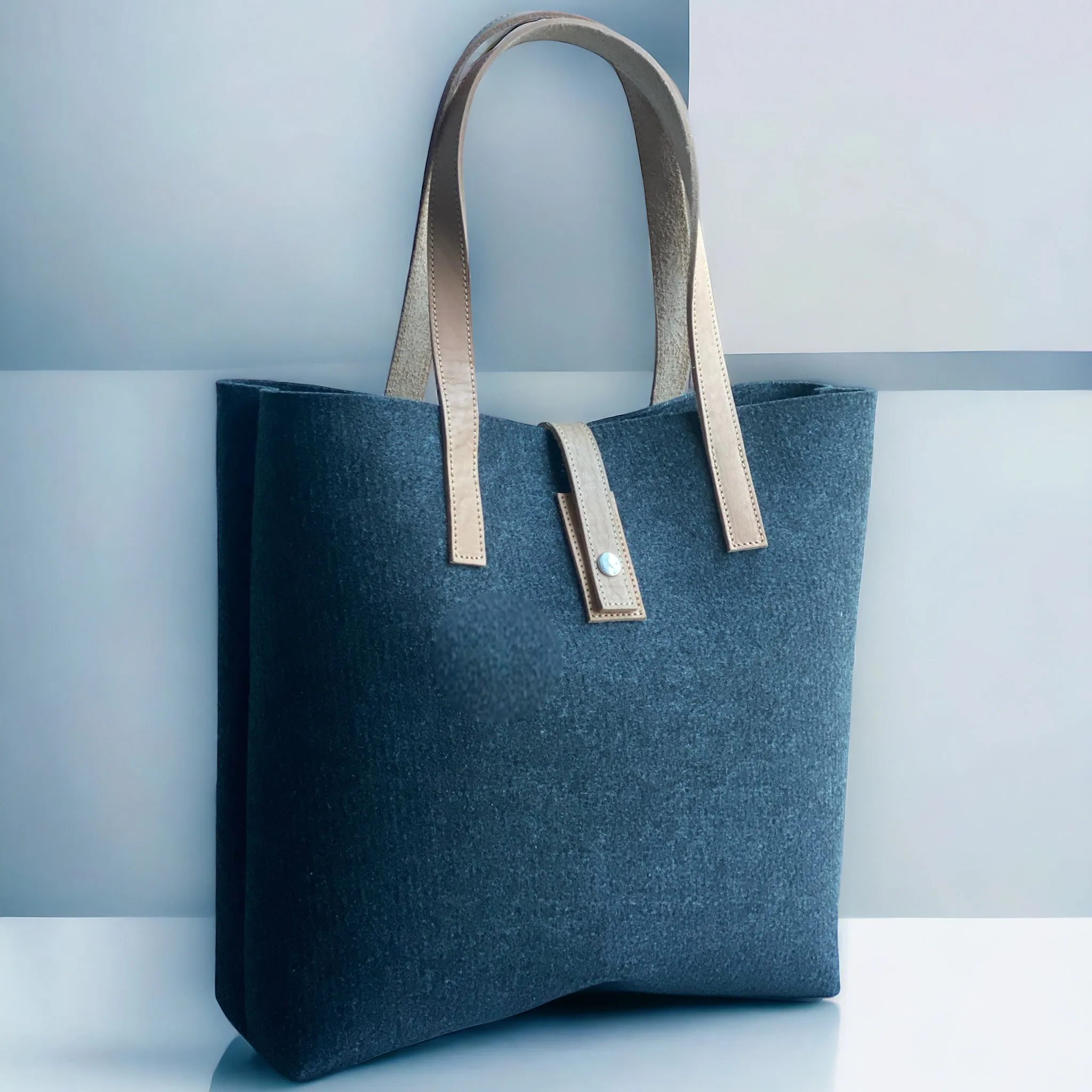 Tote Bag with leather handles