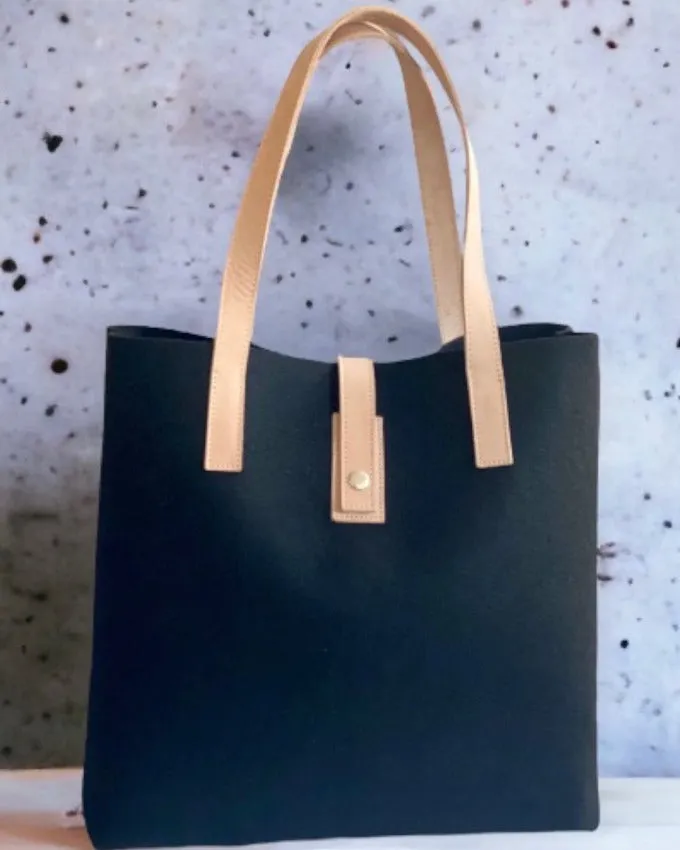 Tote Bag with leather handles