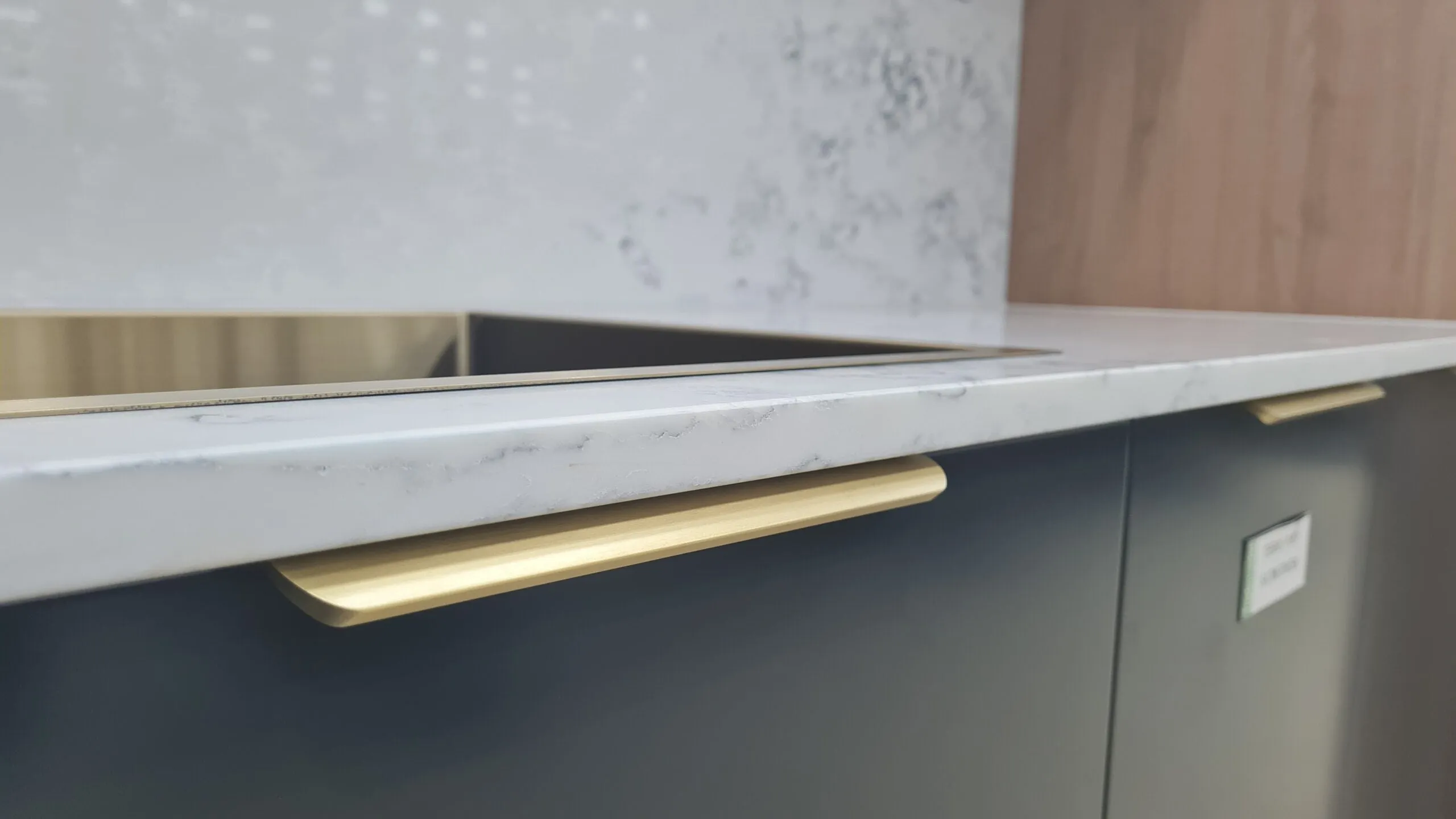 Voda Lip Pull Handle 2163 Satin Brass - Stefano Orlati By Titus