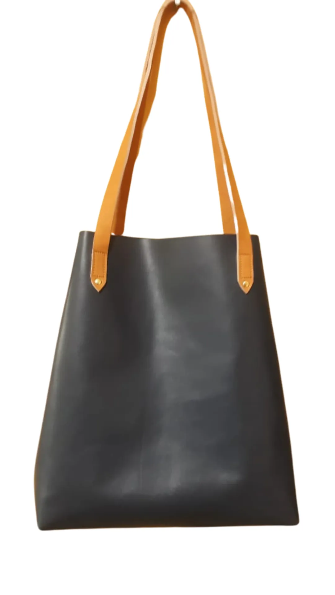 Zoe Clare - Classic Tote